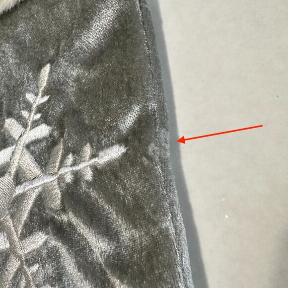 Prima Creations 2008 Gray Snowflake Fluffy Christmas Stocking - Picture 5 of 11